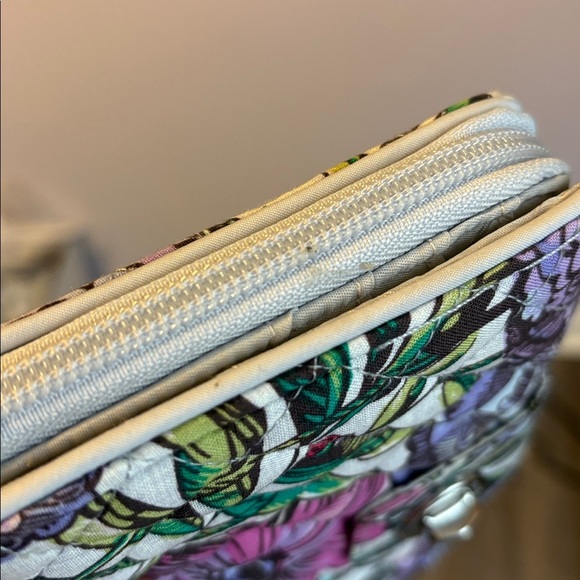 Vera Bradley Lavender Meadow Large Wallet Turnlock - Picture 4 of 12